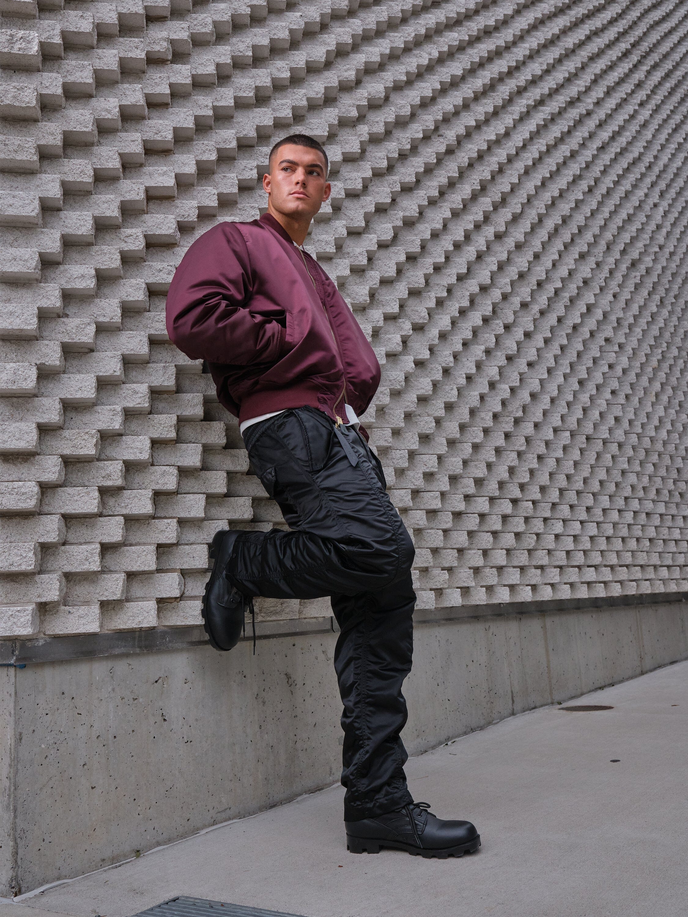 MA-1 3M BASE FLIGHT JACKET - Image 13