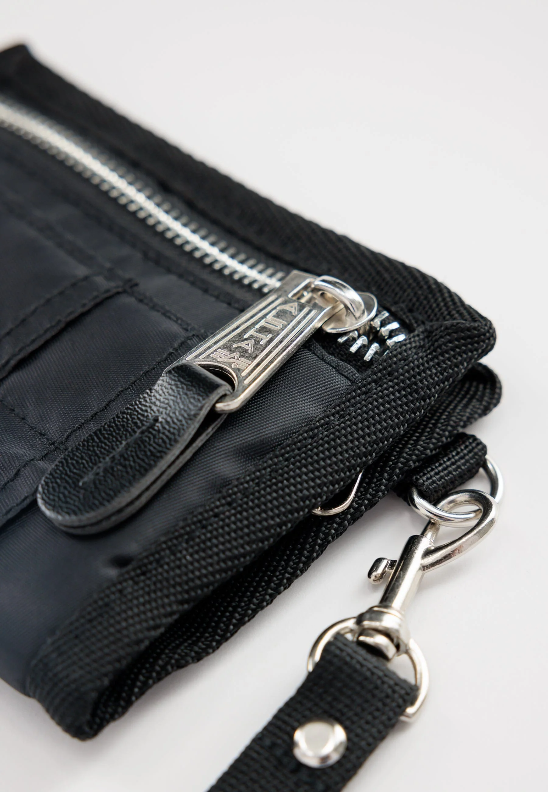 UTILITY WALLET - Image 4