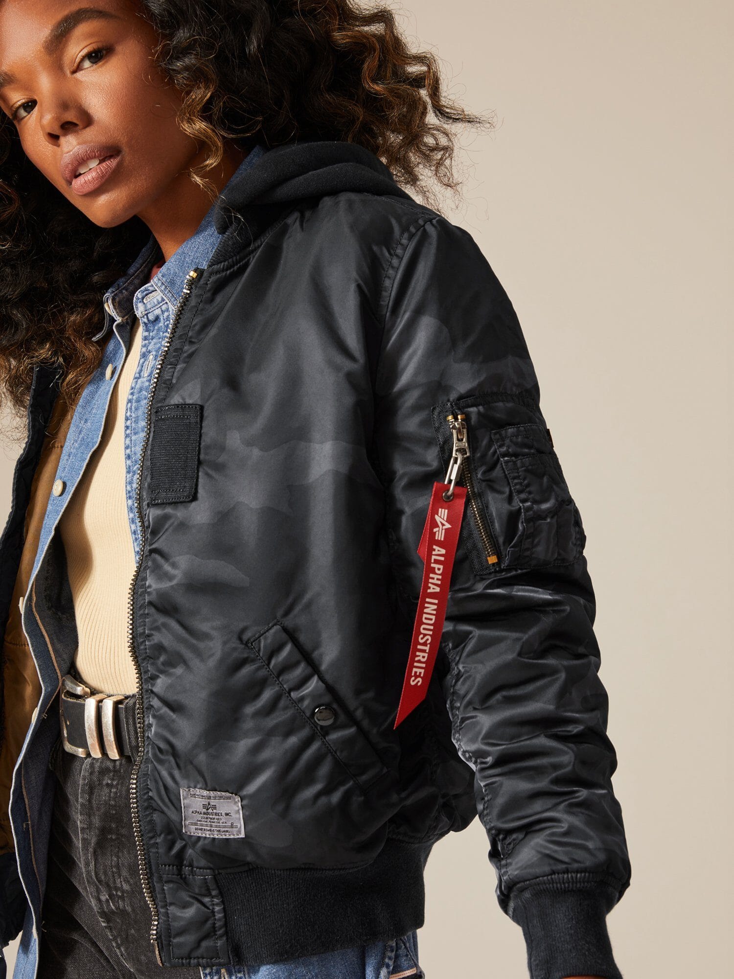 MA-1 HOODED BATTLEWASH BOMBER JACKET - Image 4