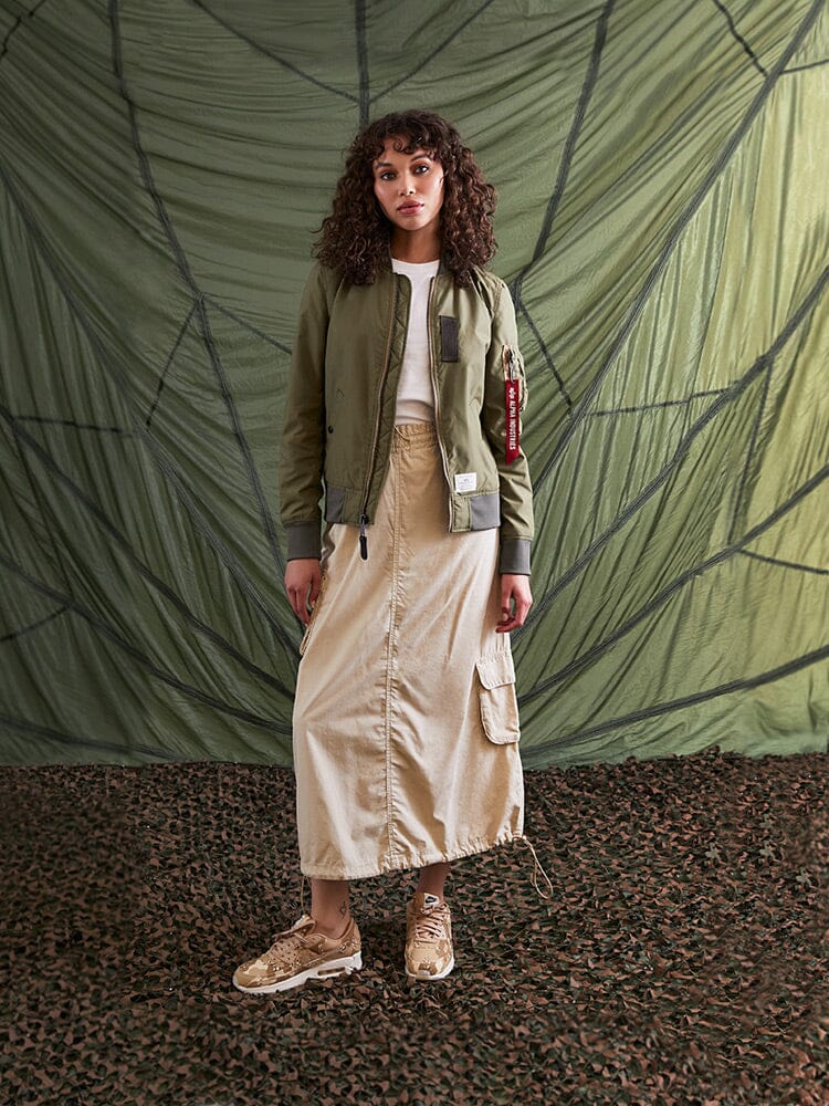 L-2B SKYMASTER GEN II BOMBER JACKET WOMENS - Image 10