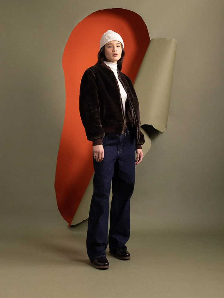 WOMEN'S REVERSIBLE FAUX LEATHER MA-1 BOMBER JACKET - Image 16