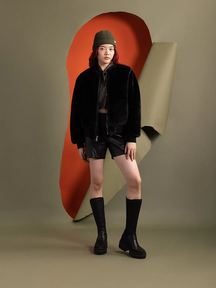 WOMEN'S REVERSIBLE FAUX LEATHER MA-1 BOMBER JACKET - Image 9